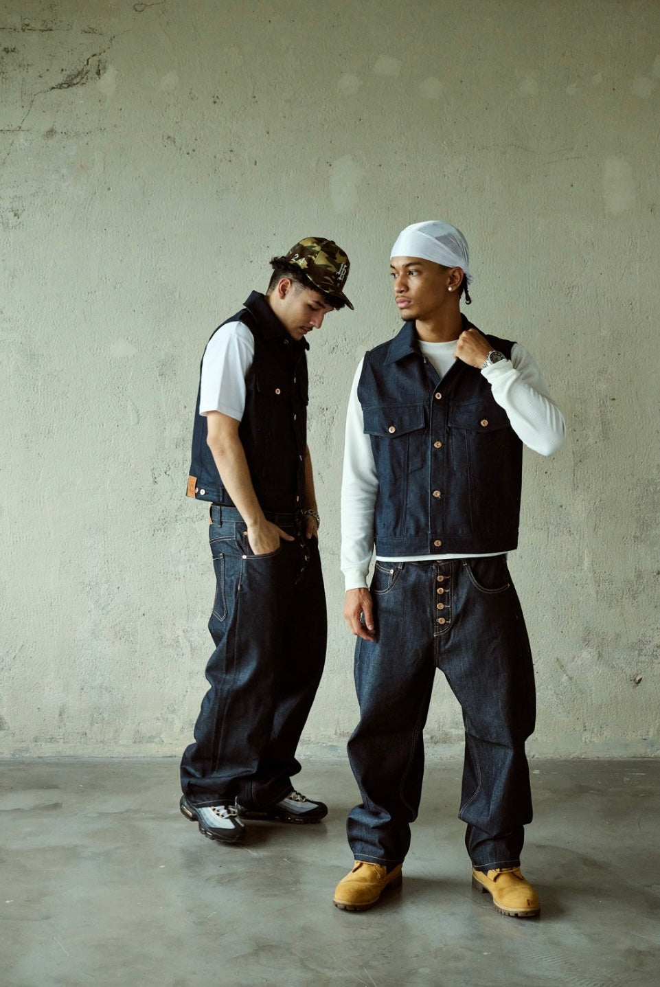 HB RAW-DENIM PANTS